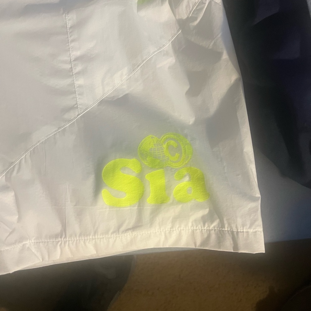 Sia shorts